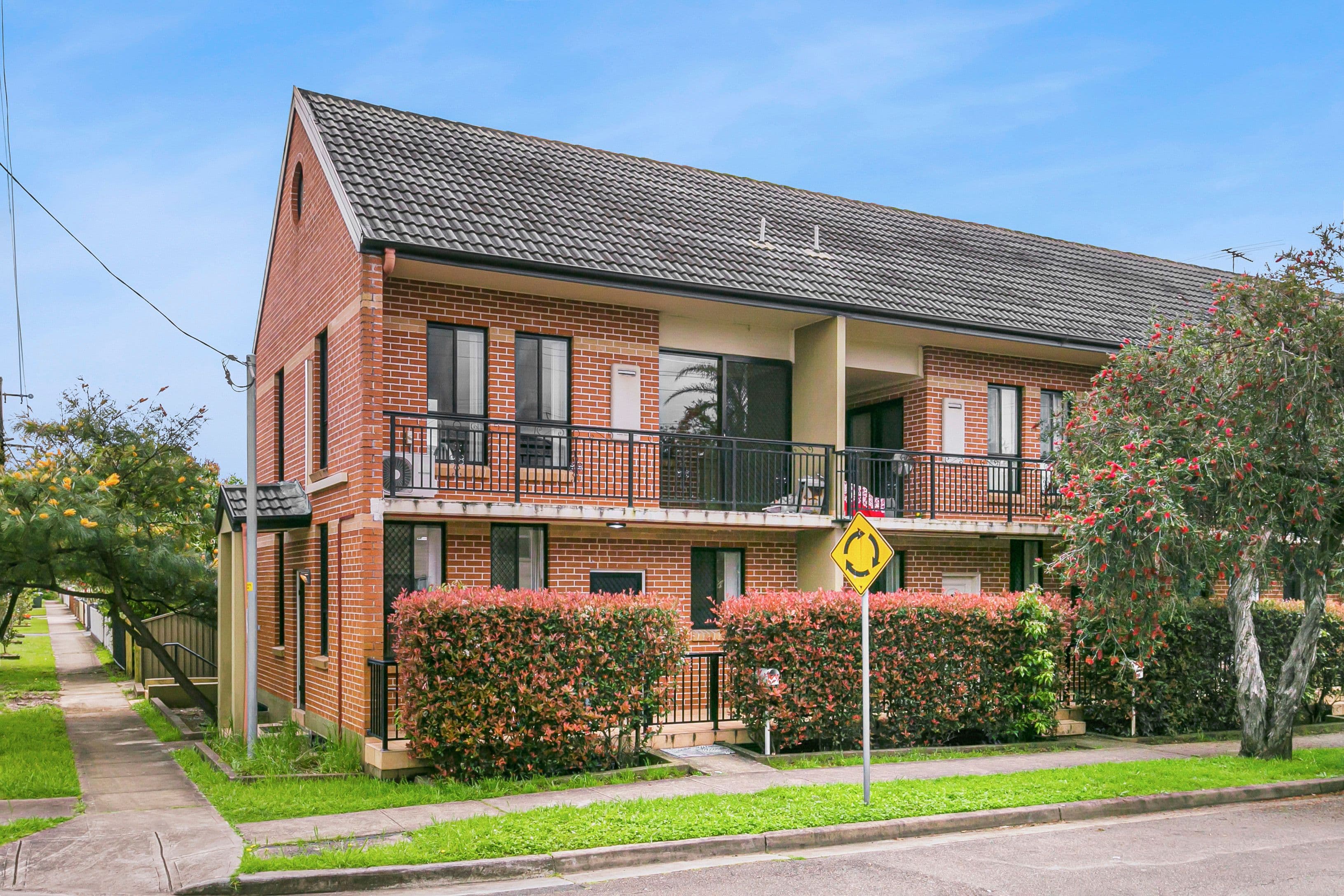 9 Gray Street, Granville NSW 2142, Granville - Image 1