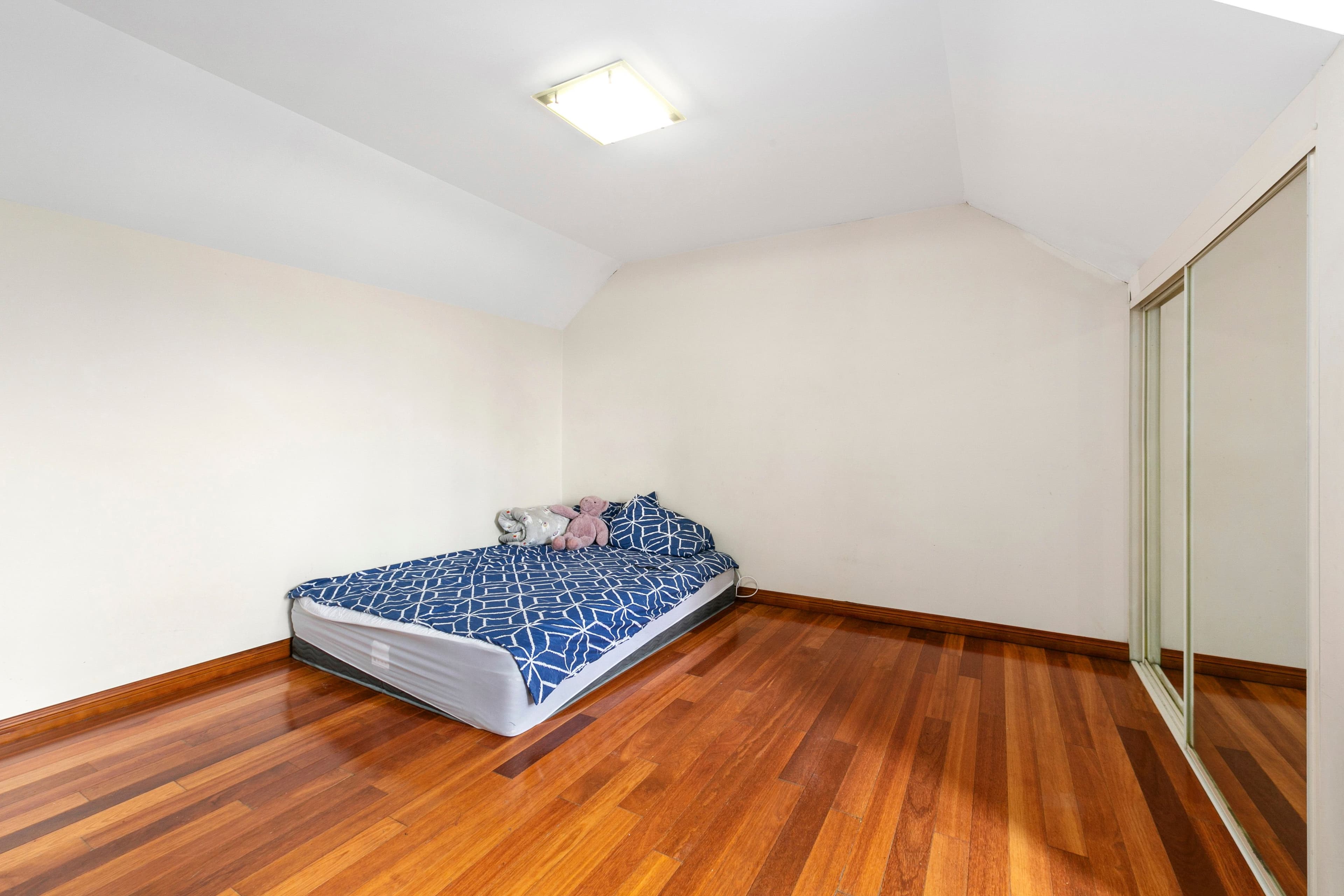 9 Gray Street, Granville NSW 2142, Granville - Thumbnail 7