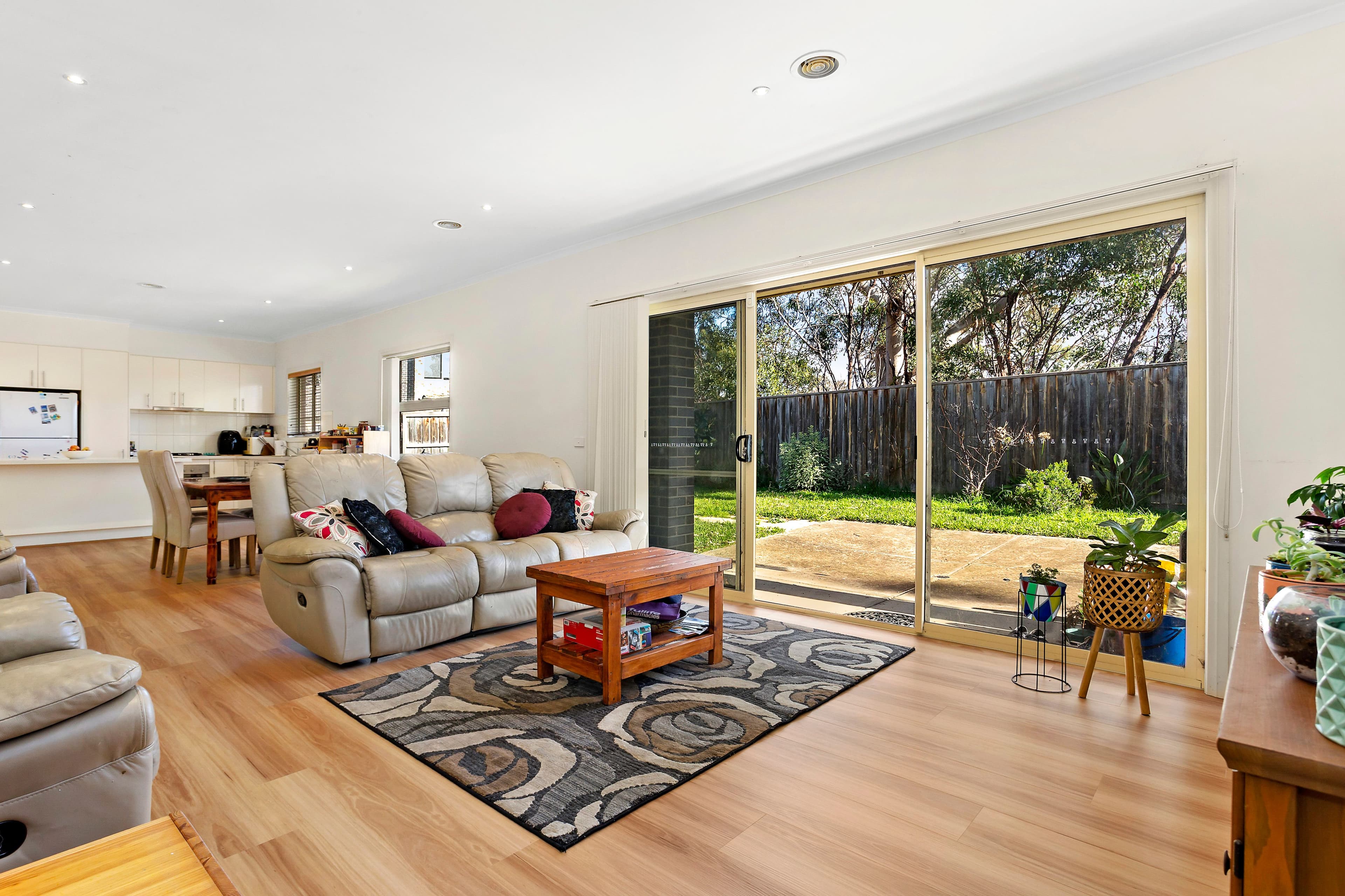 34 Greig Drive, Mernda VIC 3754, Mernda - Thumbnail 2
