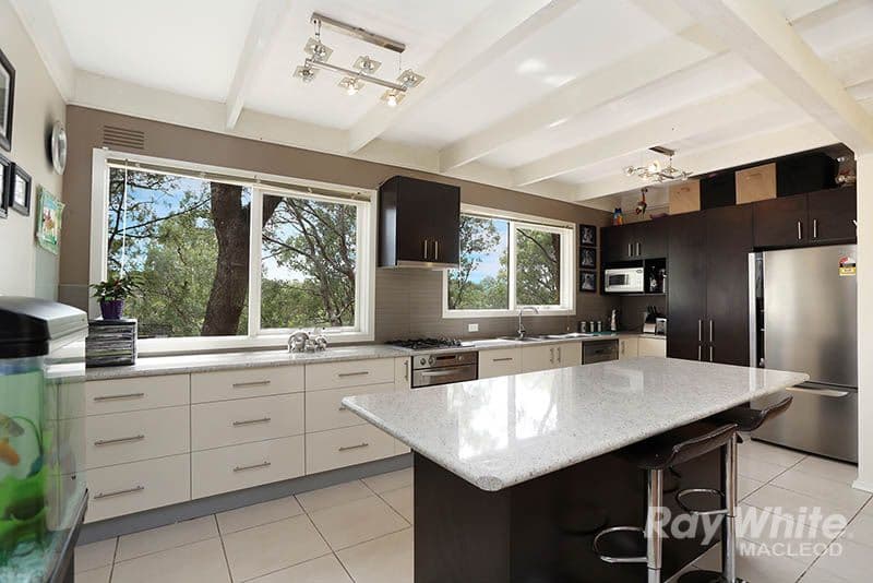 30 Edmonds Street, DIAMOND CREEK VIC 3089, Diamond Creek - Thumbnail 2