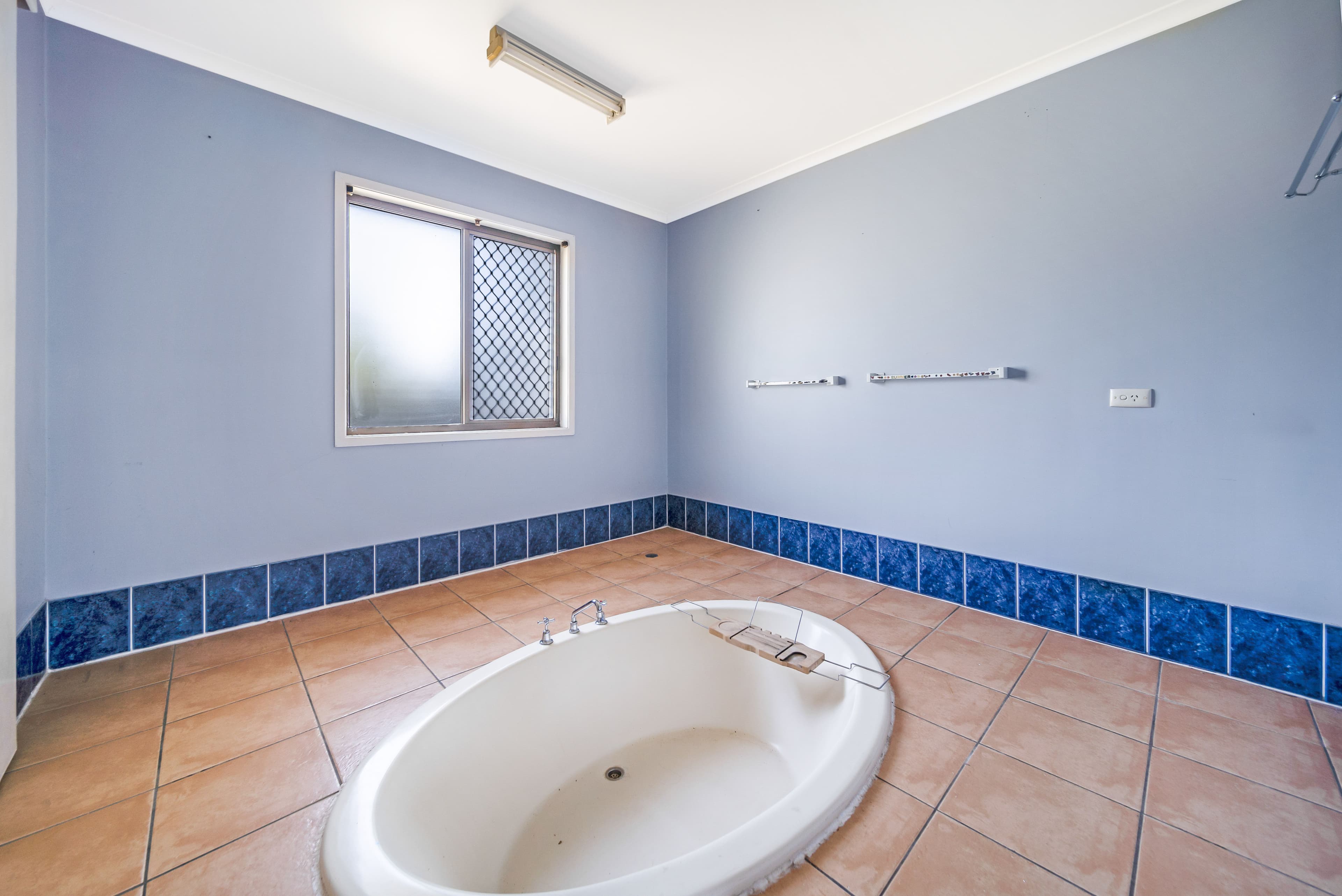 27 Trinette Street, Shailer Park QLD 4128, Shailer Park - Thumbnail 8