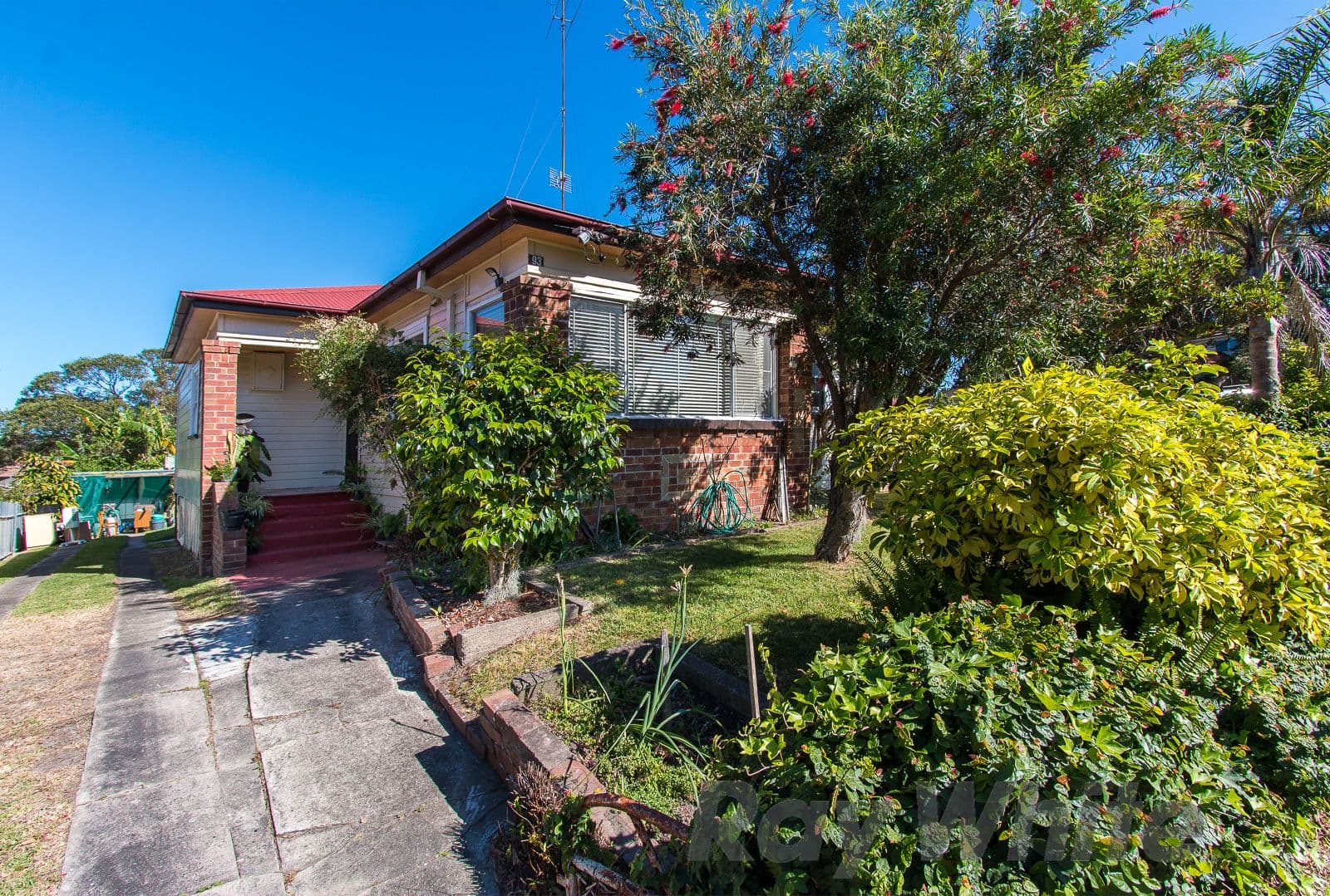 93 Crescent Road, Waratah - Image 1