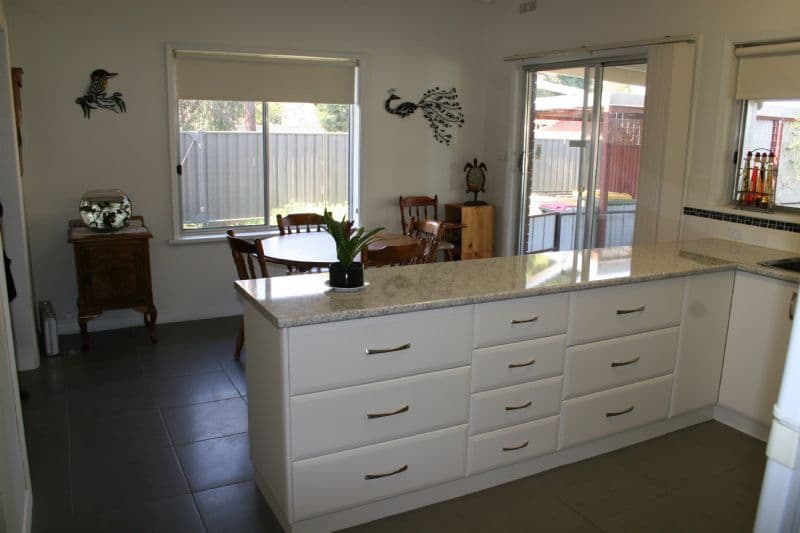 21 Diggora Road, ROCHESTER VIC 3561, Rochester - Thumbnail 4