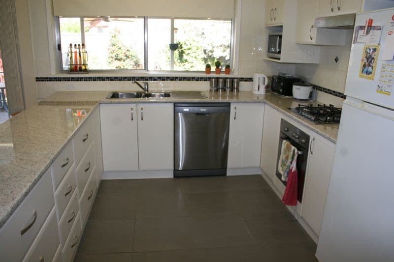 21 Diggora Road, ROCHESTER VIC 3561, Rochester - Thumbnail 5