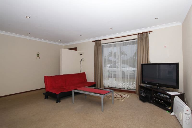 8a Teague Close, BULL CREEK WA 6149, Bull Creek - Thumbnail 5
