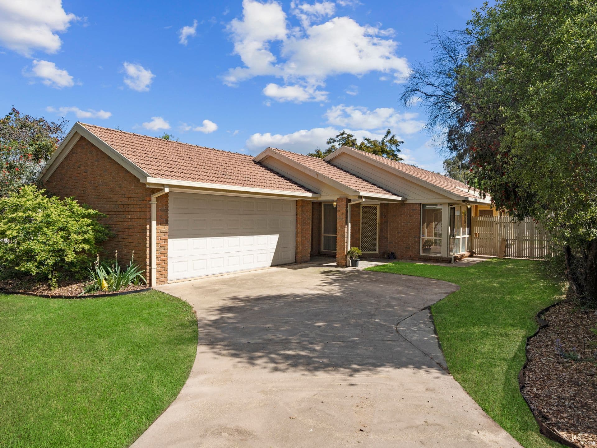 5 Stacey Street, Benalla VIC 3672, Benalla - Image 1