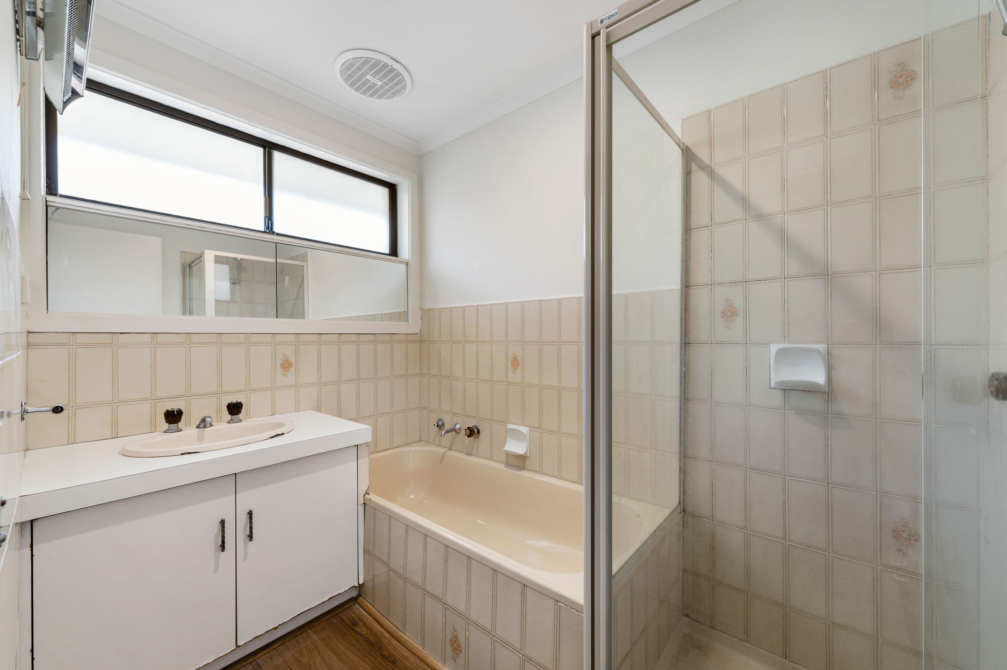 16 Kinterbury Drive, Kings Park VIC 3021, Kings Park - Thumbnail 4