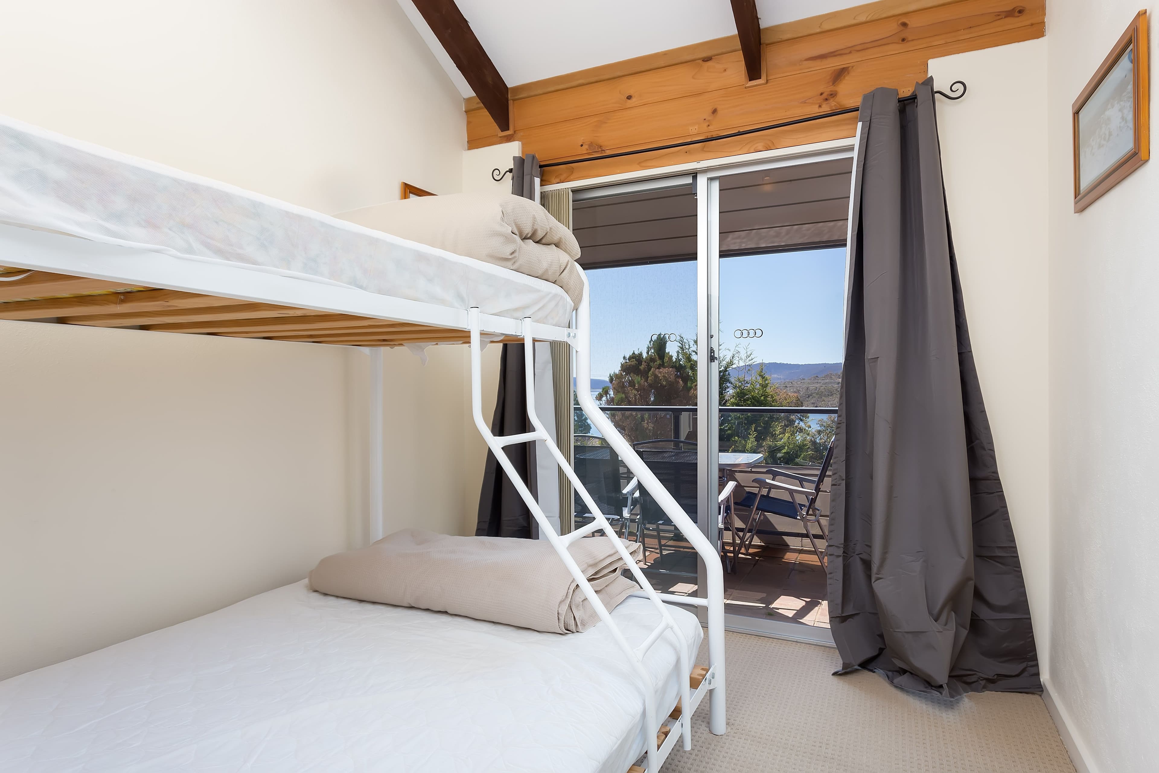 8 Townsend Street, Jindabyne NSW 2627, Jindabyne - Thumbnail 6