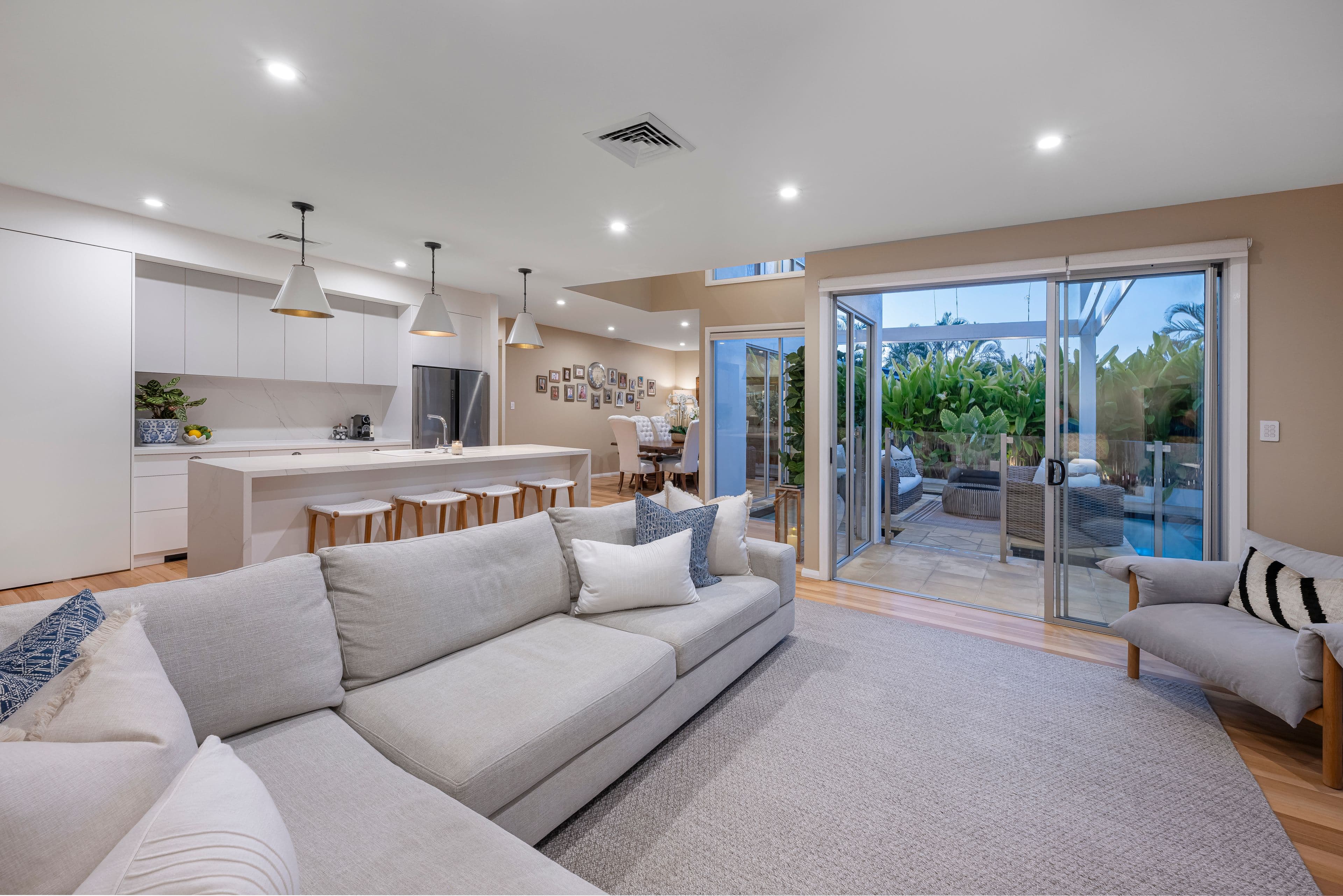 11 Woodville Street, Hendra QLD 4011, Hendra - Thumbnail 2