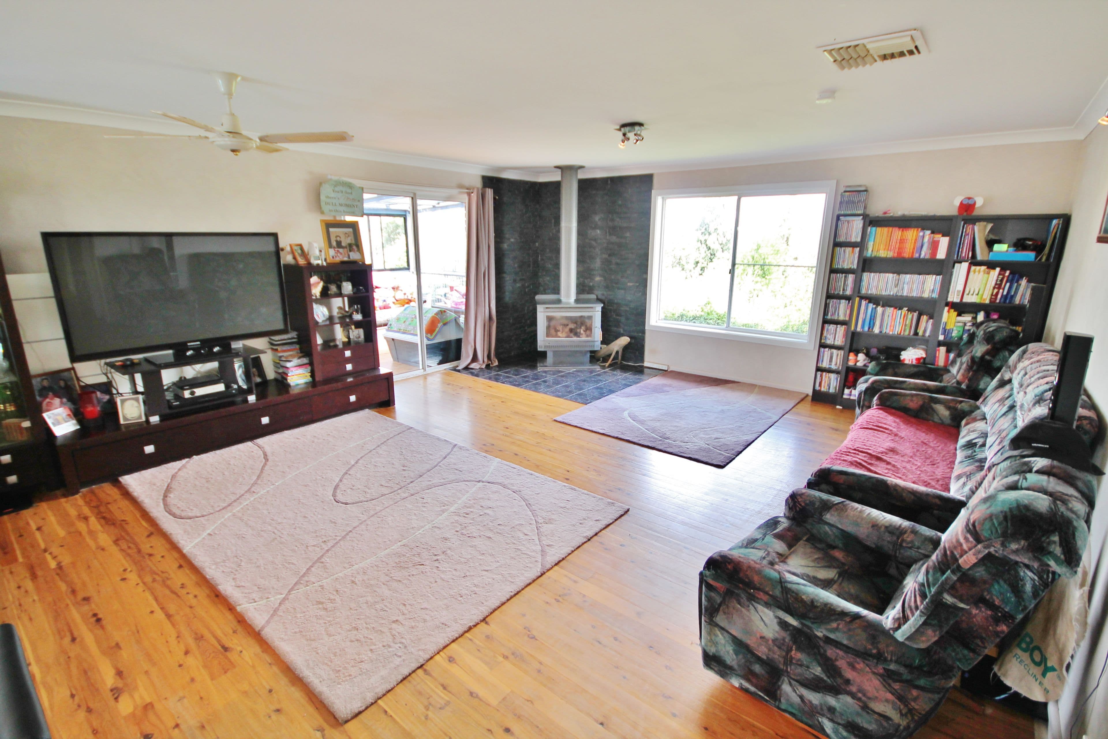 70 Jacksons Road, Young - Thumbnail 4