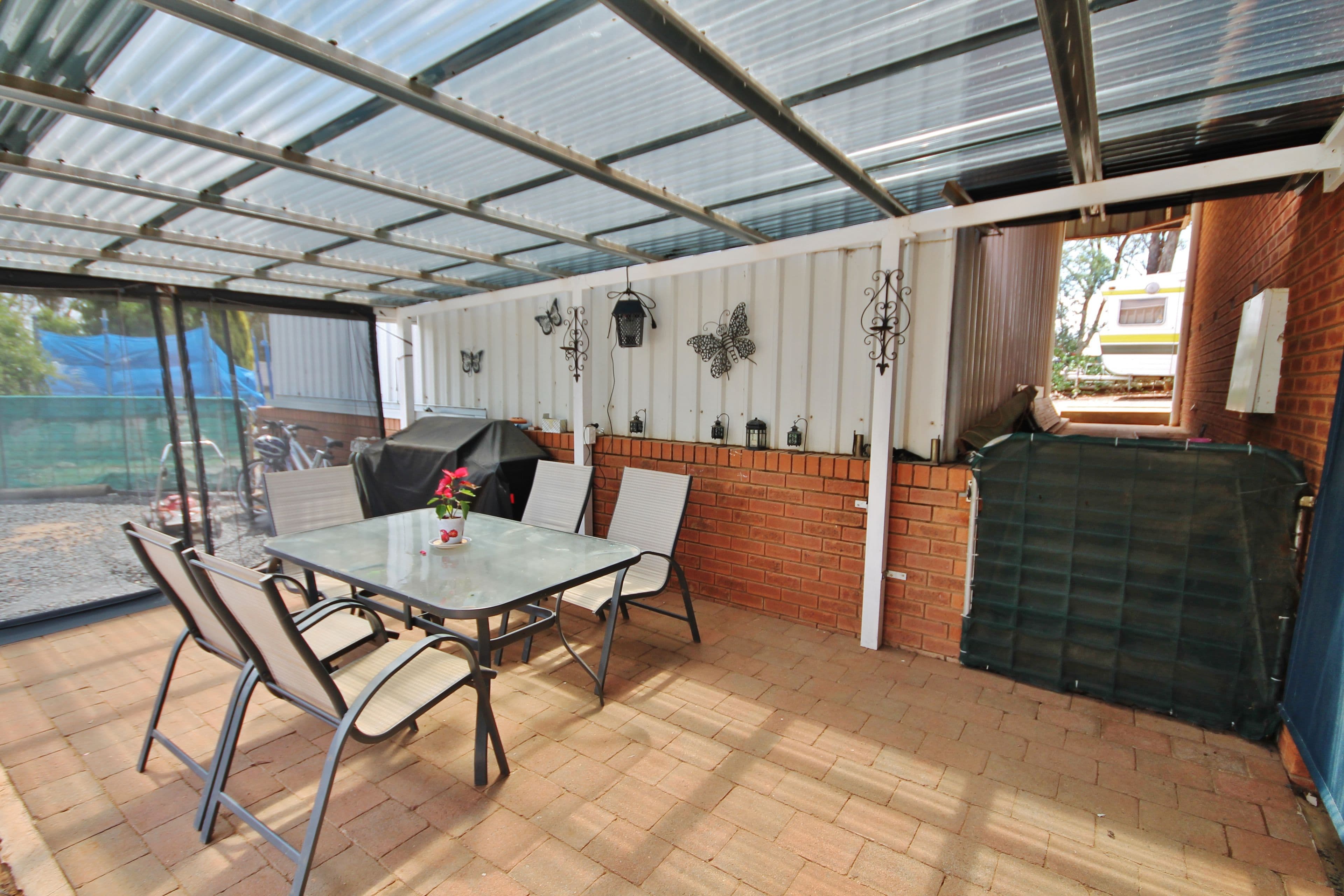 70 Jacksons Road, Young - Thumbnail 5