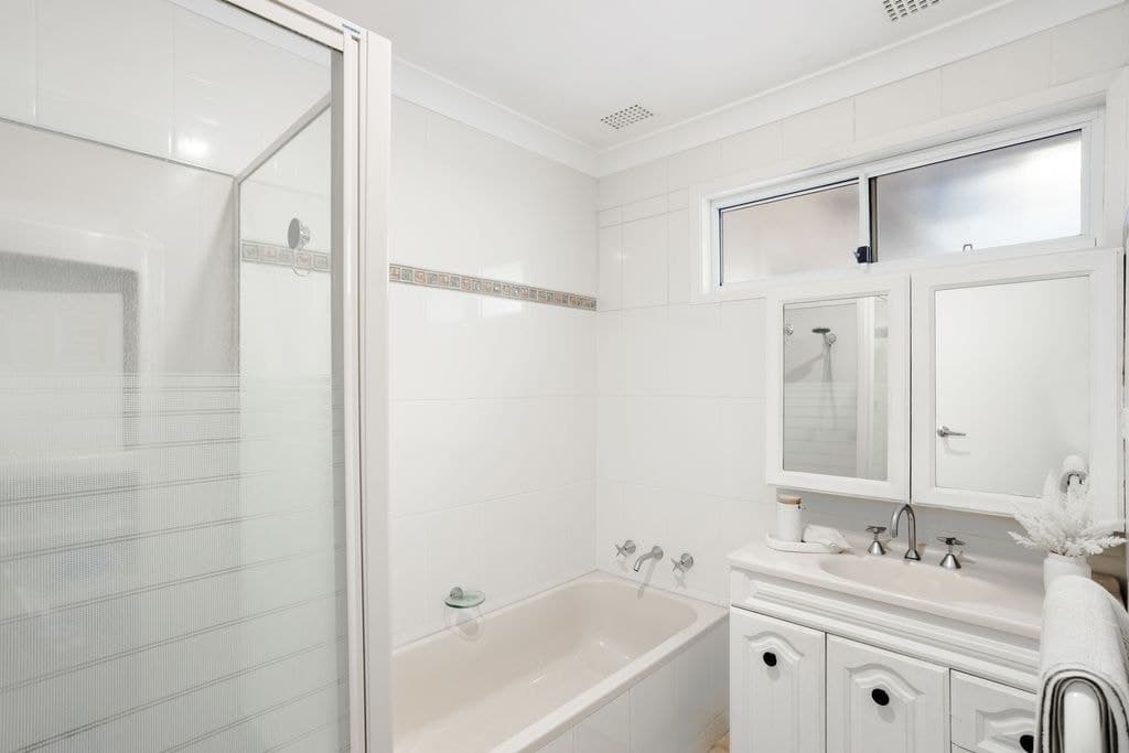 12 Koloona Avenue, Figtree - Thumbnail 5
