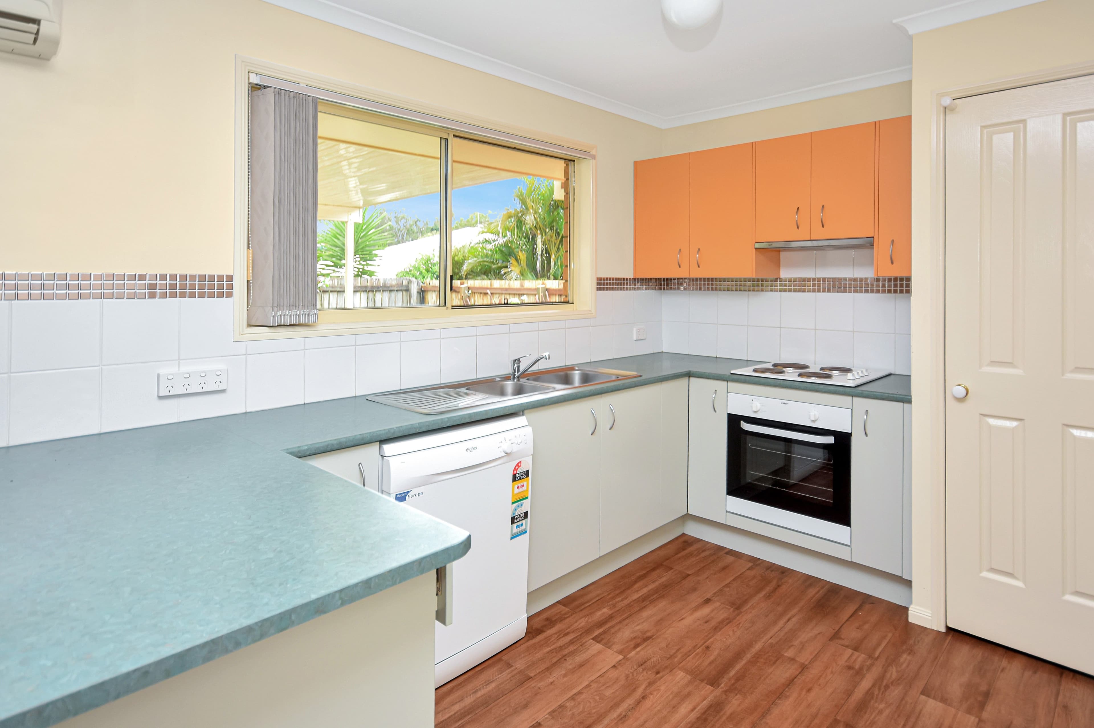 44 Donovan Crescent, Gracemere, Gracemere - Thumbnail 4