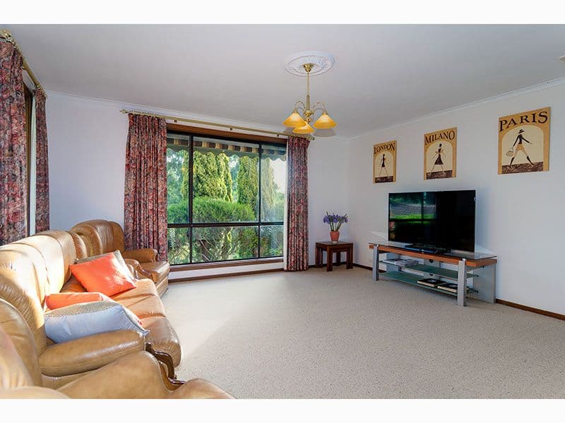 28 Glendale Avenue, Flagstaff Hill SA 5159, Flagstaff Hill - Thumbnail 4