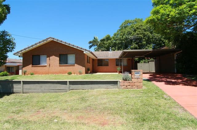 192  Tor Street, ROCKVILLE QLD 4350, Rockville - Image 1