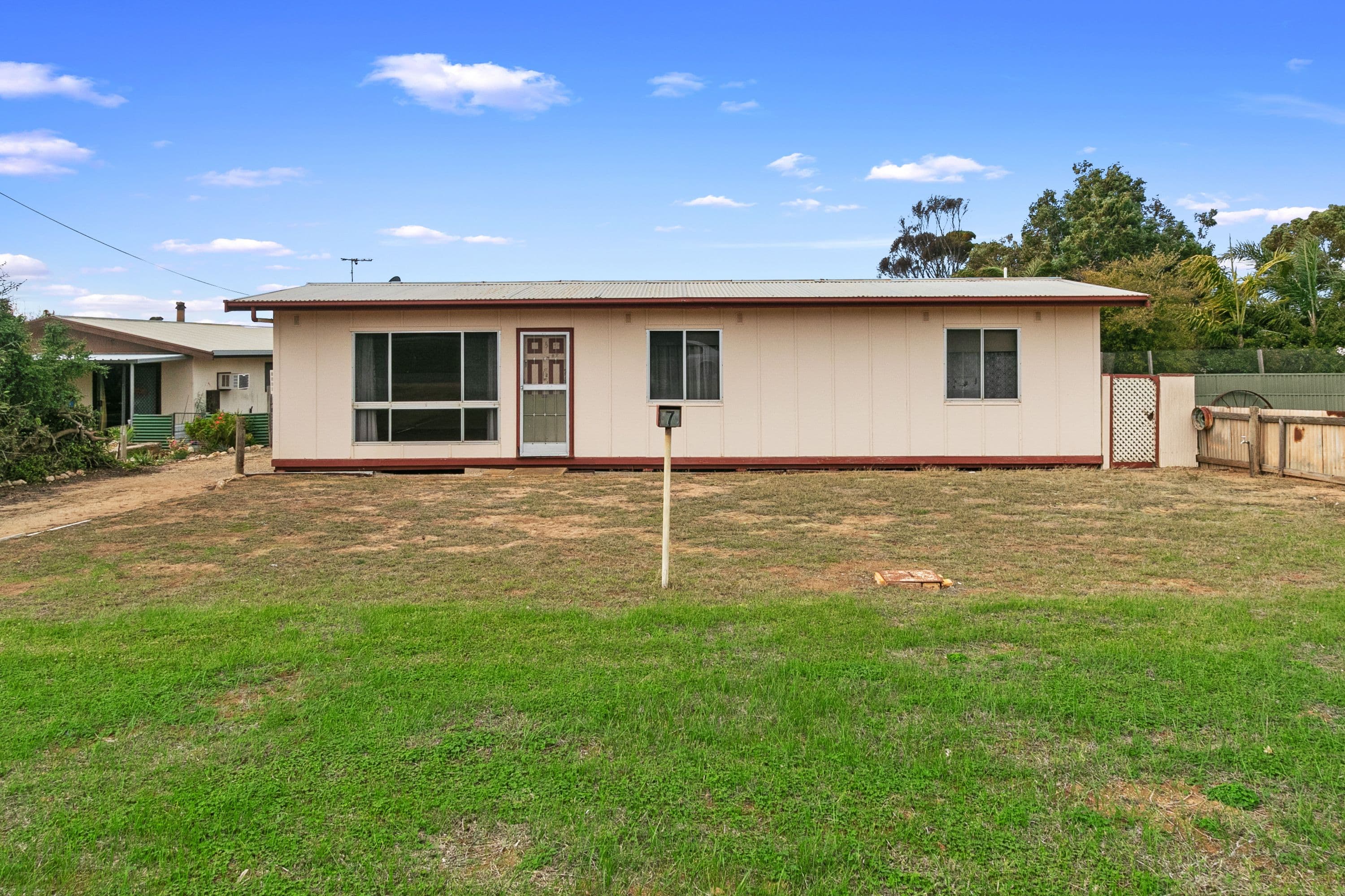 7 Main Coast Road, Ardrossan SA 5571, Ardrossan - Thumbnail 2