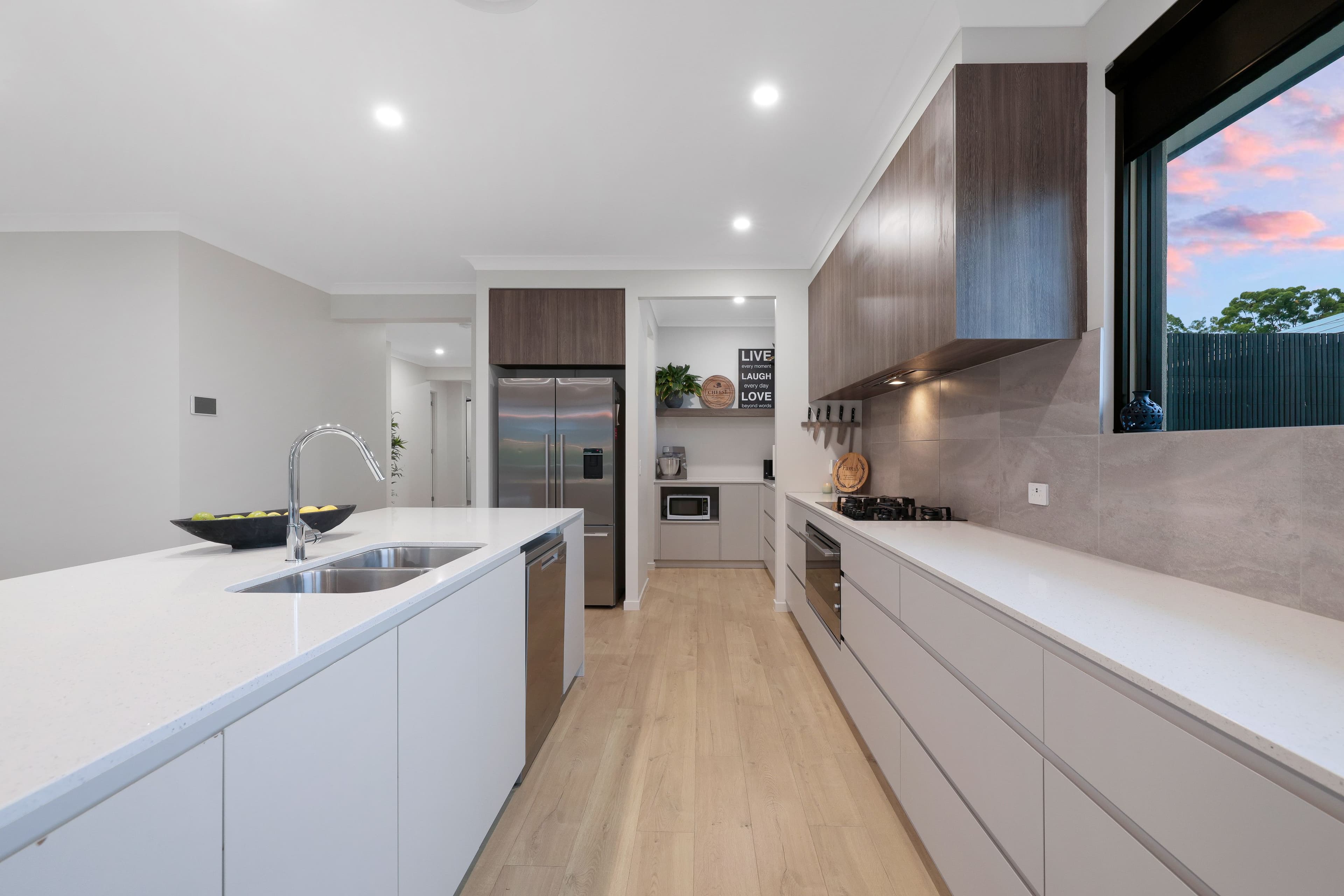 3 Kirra Heights Court, Upper Coomera QLD 4209, Upper Coomera - Thumbnail 6