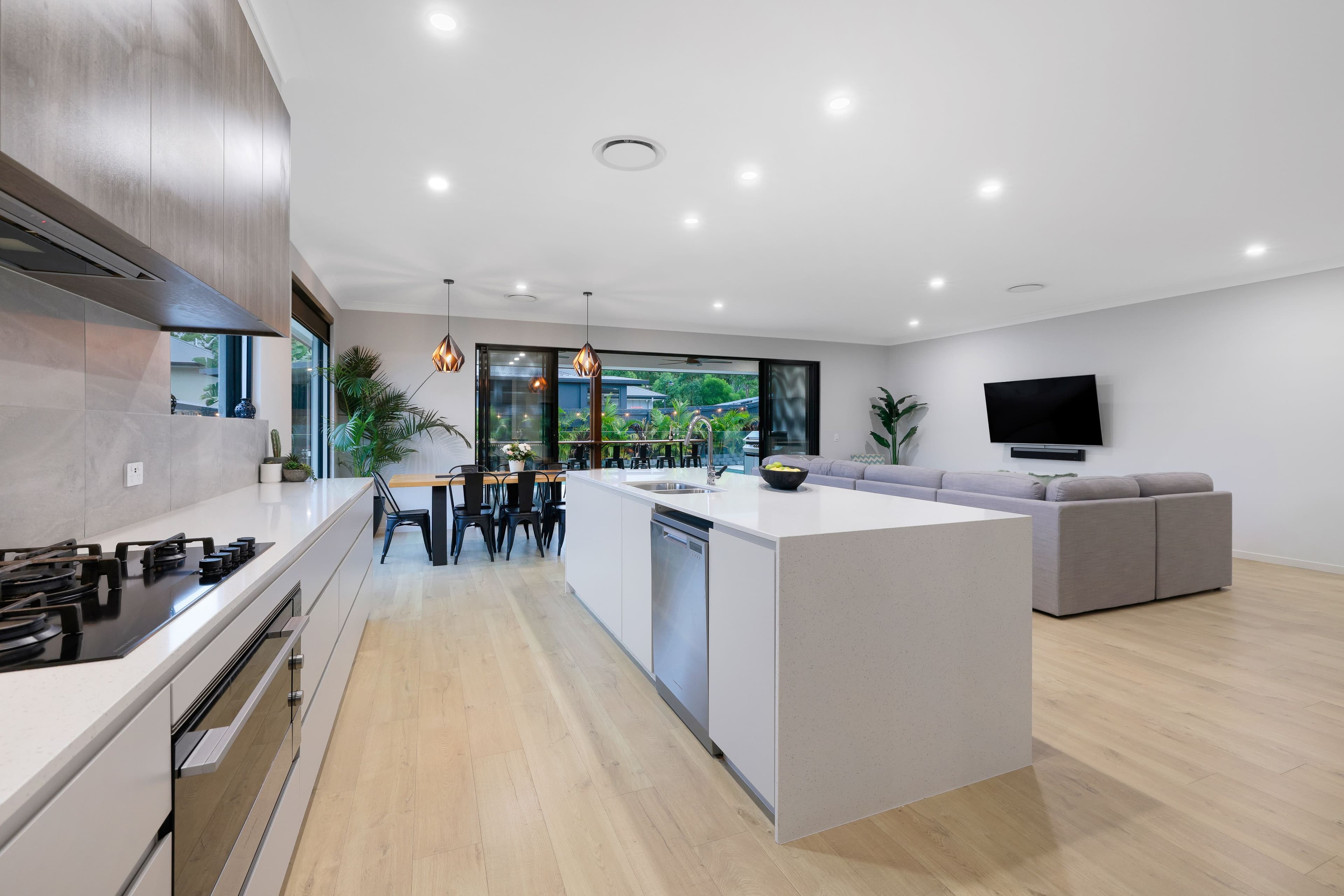 3 Kirra Heights Court, Upper Coomera QLD 4209, Upper Coomera - Thumbnail 8