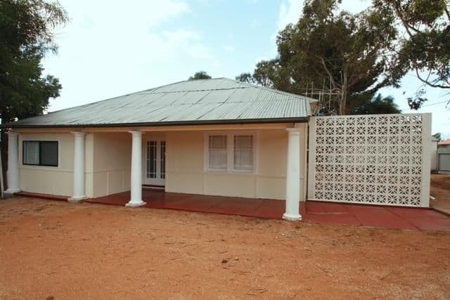 27 Lake Avenue, BARMERA SA 5345, Barmera - Image 1