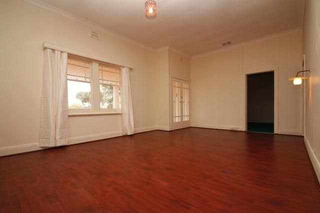27 Lake Avenue, BARMERA SA 5345, Barmera - Thumbnail 5