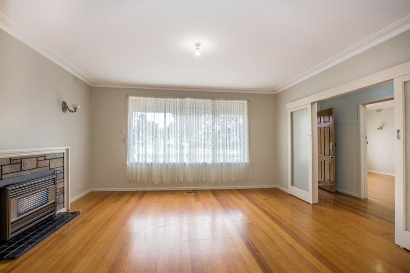 19 Kingsway Drive, Lalor VIC 3075, Lalor - Thumbnail 4