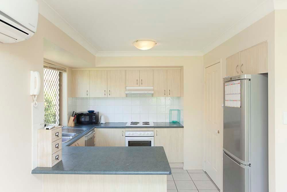 27 Epala Street, Carina QLD 4152, Carina - Thumbnail 3