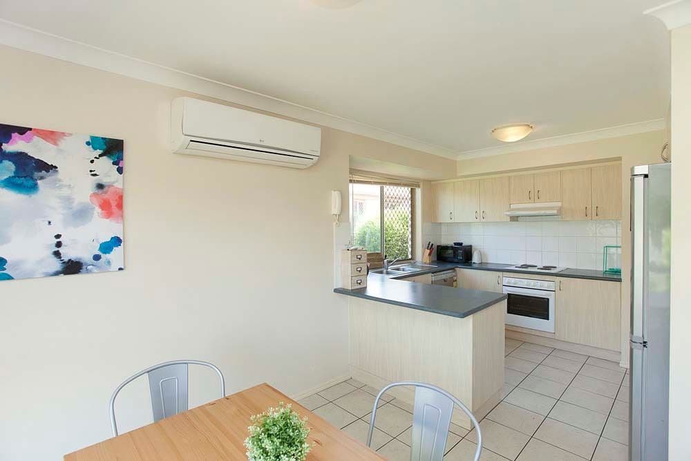 27 Epala Street, Carina QLD 4152, Carina - Thumbnail 4