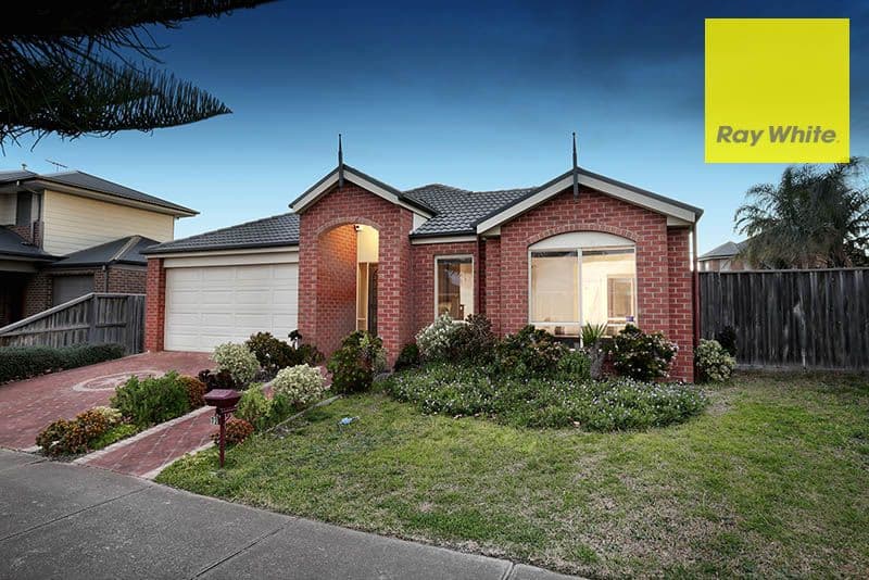 72 Lennon Boulevard, Point Cook VIC 3030, Point Cook - Thumbnail 2