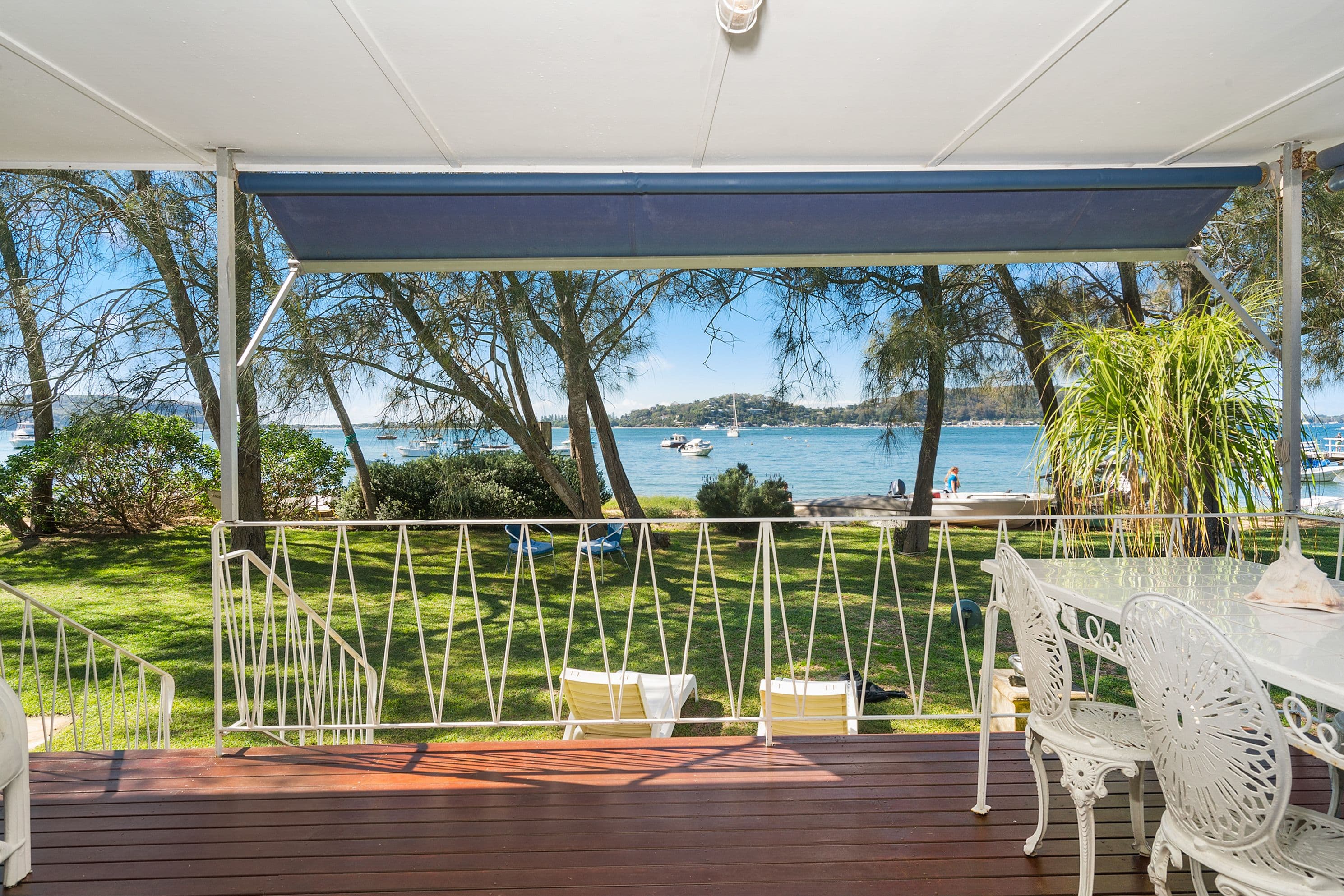 6 Ross Smith Parade, Great Mackerel Beach - Thumbnail 2