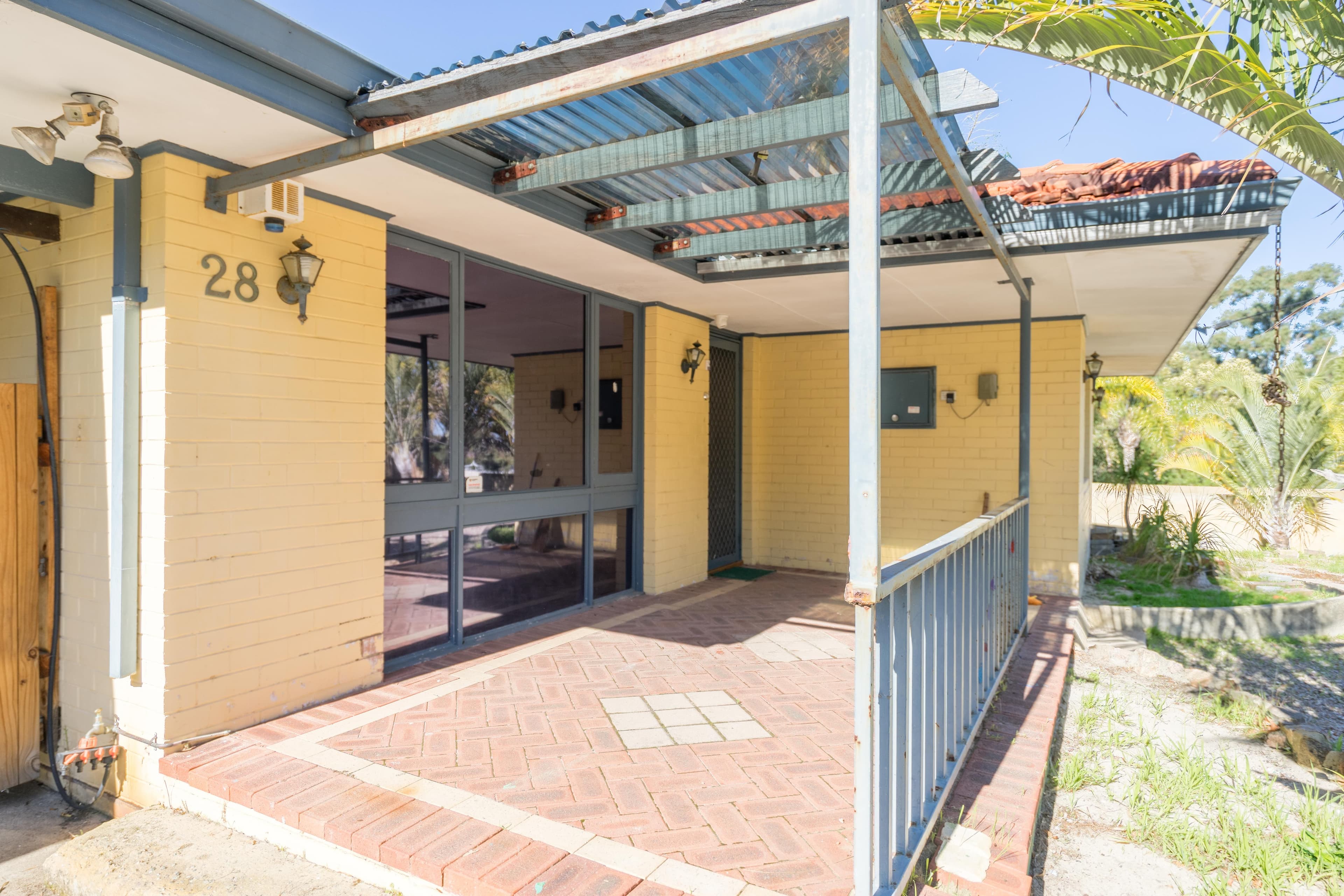 28 Rochford Way, Girrawheen WA 6064, Girrawheen - Thumbnail 3