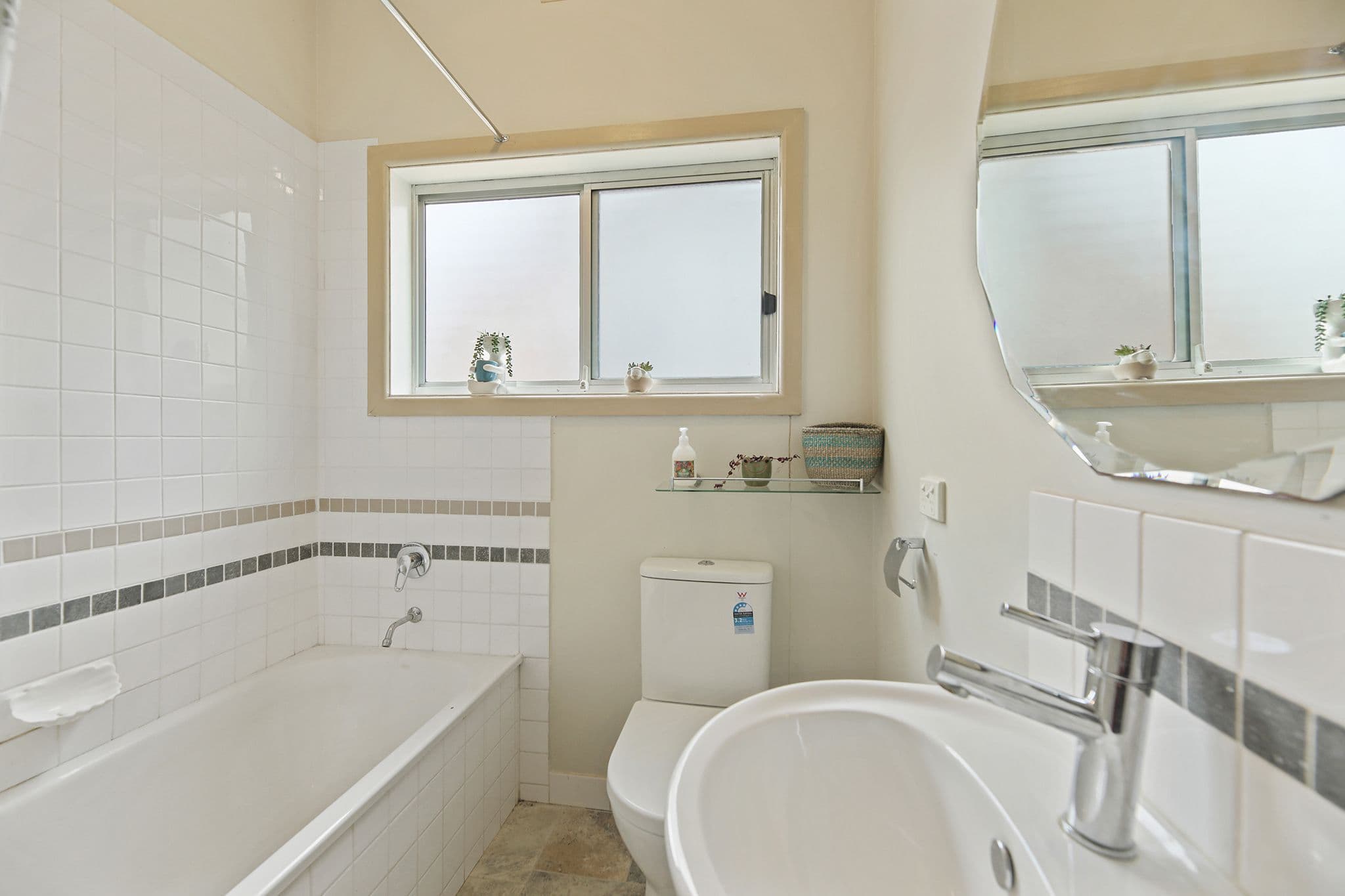46 Wood Street, Drouin VIC 3818, Drouin - Thumbnail 7
