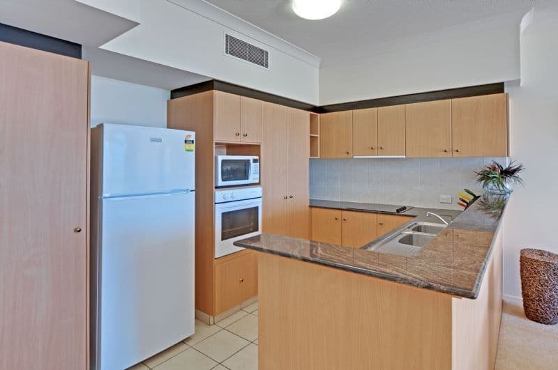 29 Darragh Street, KANGAROO POINT QLD 4169, Kangaroo Point - Thumbnail 5