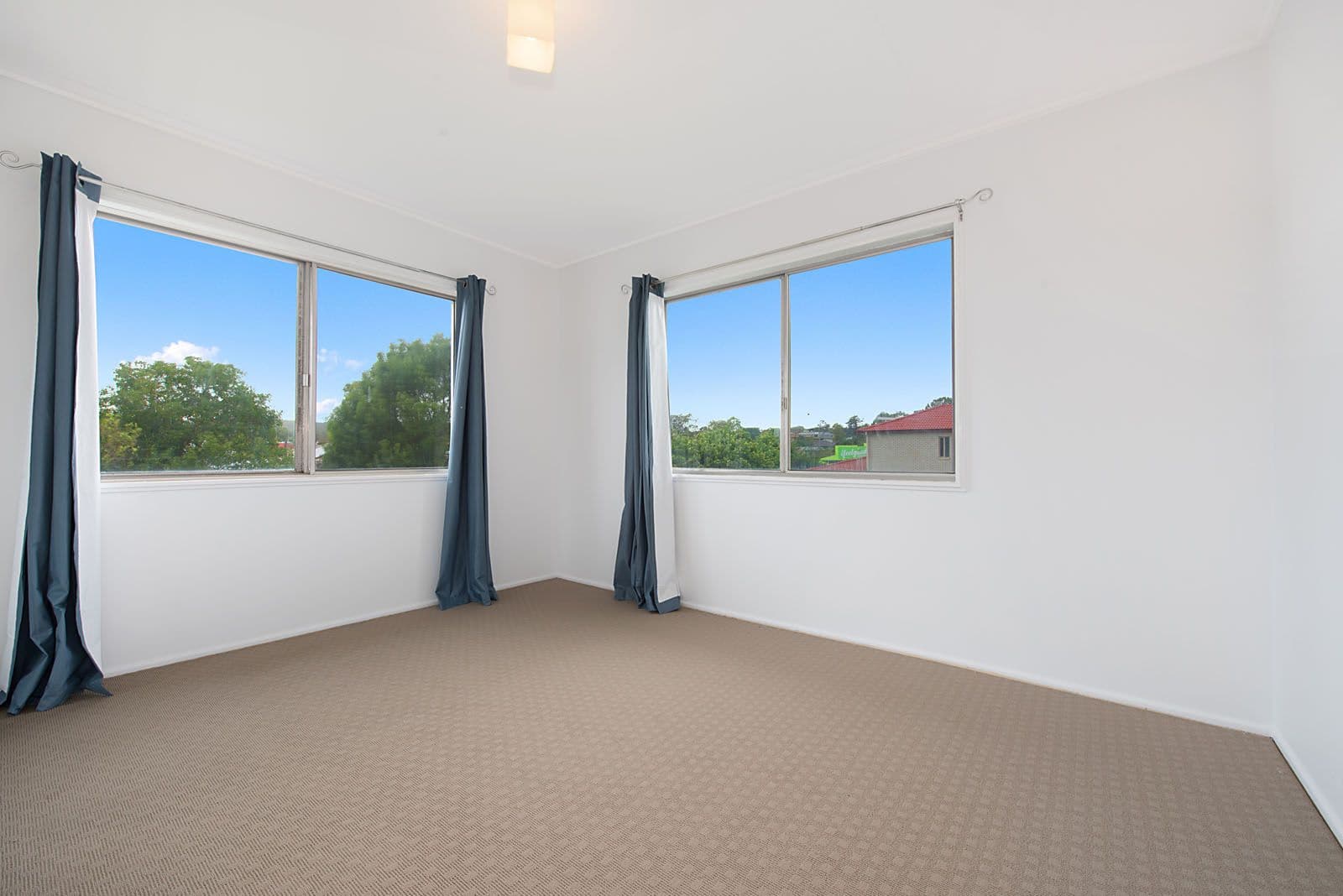 17 Dartmouth Street, Coopers Plains QLD 4108, Coopers Plains - Thumbnail 4