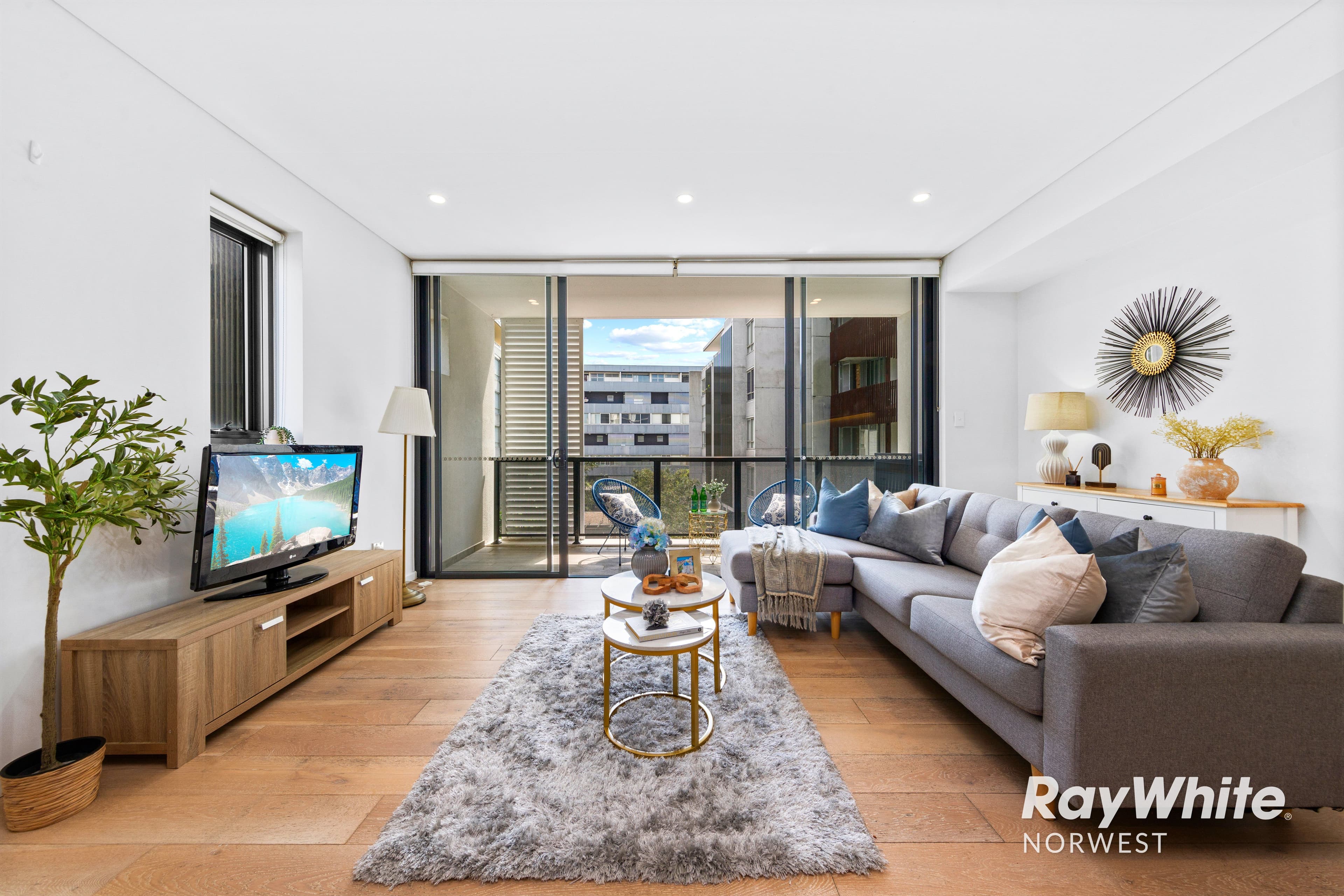 6-10 Rothschild Avenue, Rosebery NSW 2018, Rosebery - Thumbnail 2