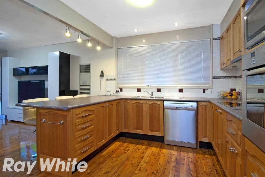 23 Glanmire Road, BAULKHAM HILLS NSW 2153, Baulkham Hills - Thumbnail 3