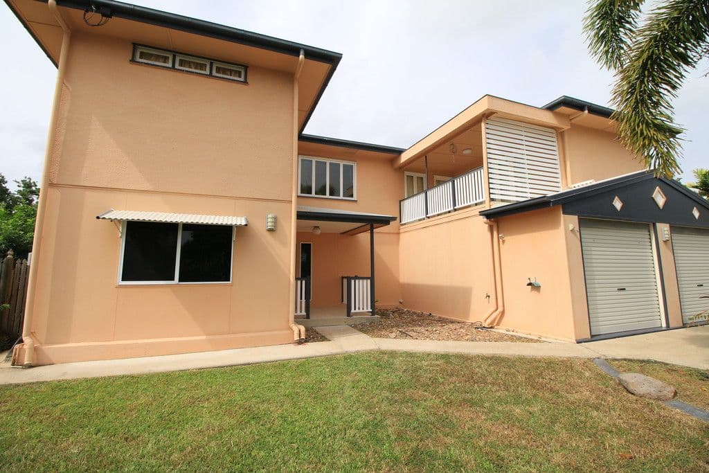 14 Latchford Street, Pimlico QLD 4812, Pimlico - Thumbnail 2