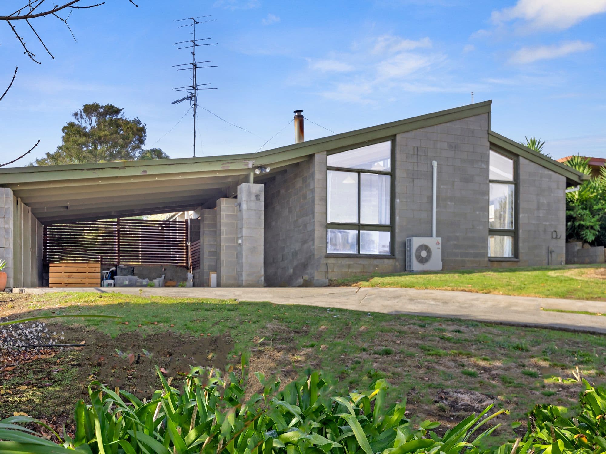 14 Millicent Street, Leongatha VIC 3953, Leongatha - Thumbnail 2