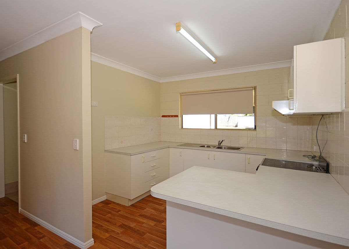122 Hammond Street, URANGAN QLD 4655, Urangan - Thumbnail 5