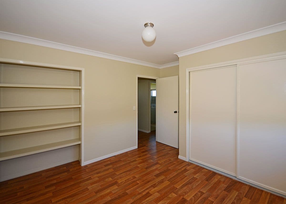 122 Hammond Street, URANGAN QLD 4655, Urangan - Thumbnail 7