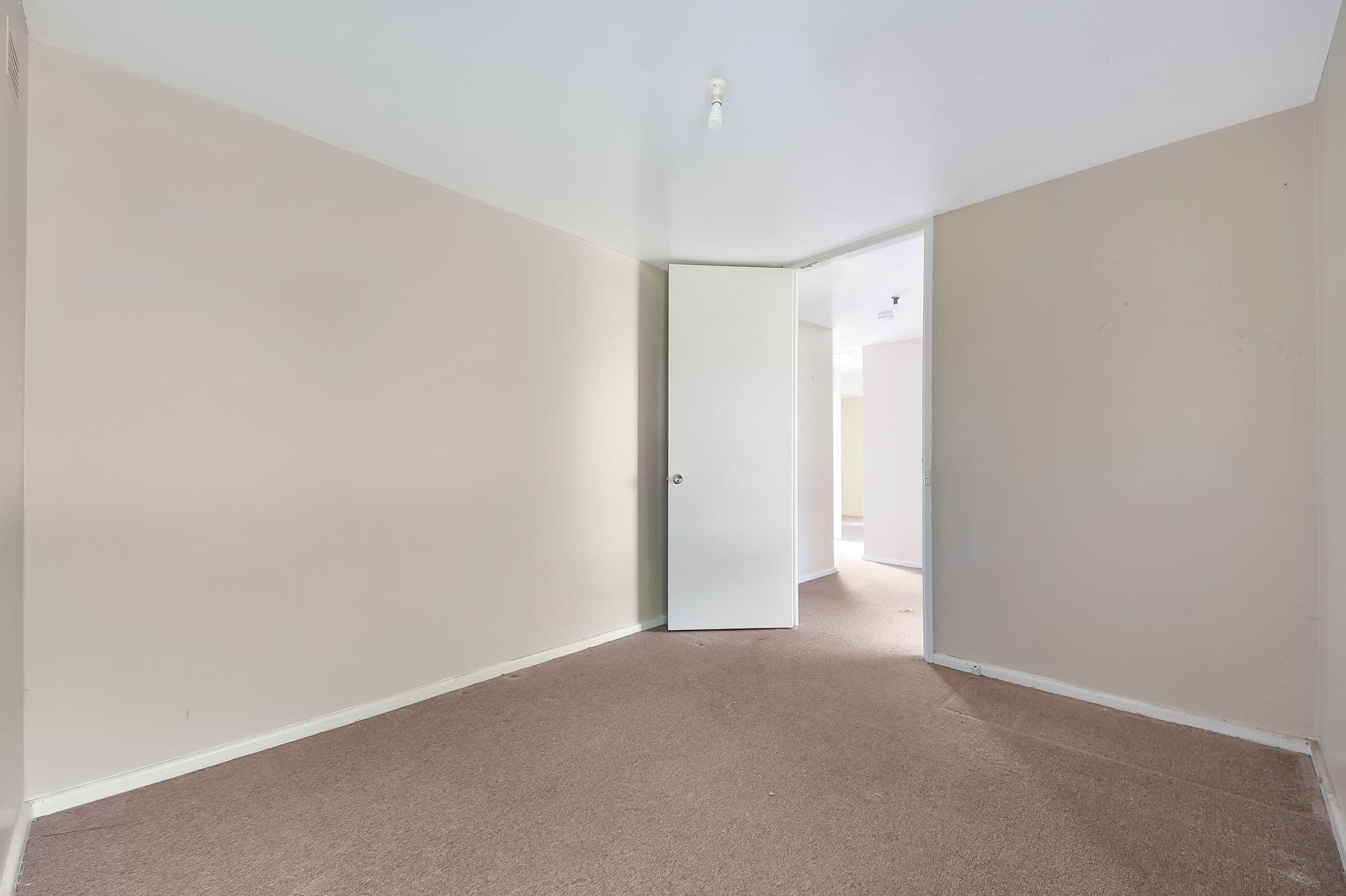 12 Falkiner Way, Airds - Thumbnail 8