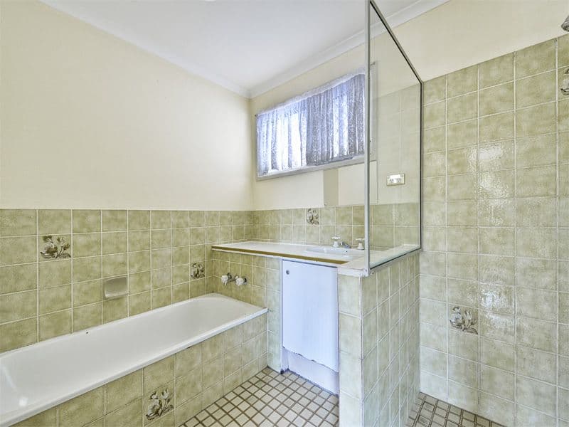 55 Leonie Street, DECEPTION BAY QLD 4508, Deception Bay - Thumbnail 4