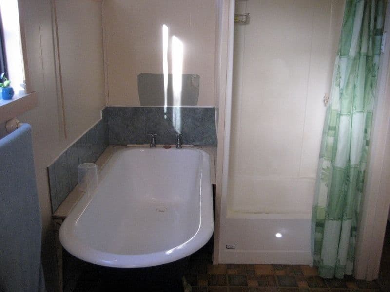 11 Lynch Street, STRAHAN TAS 7468, Strahan - Thumbnail 4