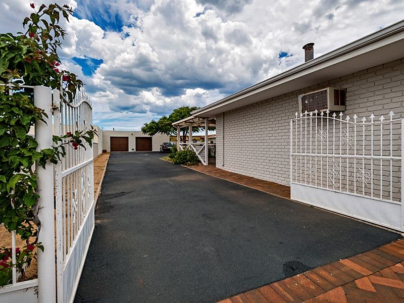 28 Highbury Street, Mount Tarcoola WA 6530, Mount Tarcoola - Thumbnail 2