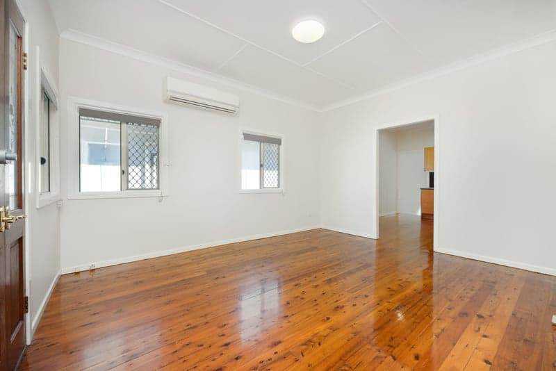 26 Morcombe Street, Brighton - Thumbnail 2