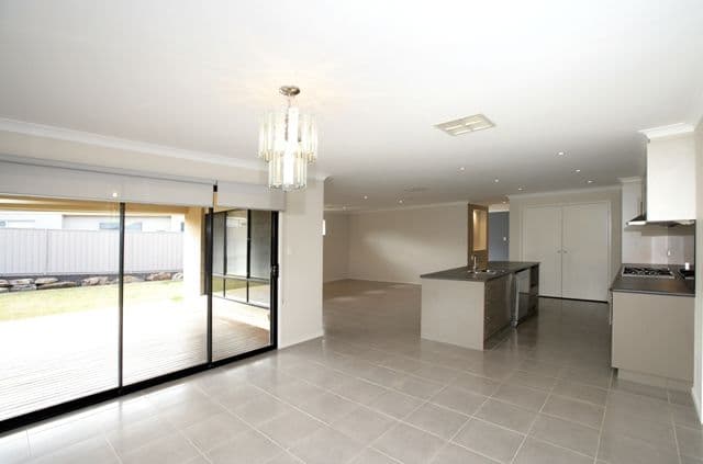 54 Stirling Bourlevard, TATTON NSW 2650, Tatton - Thumbnail 6
