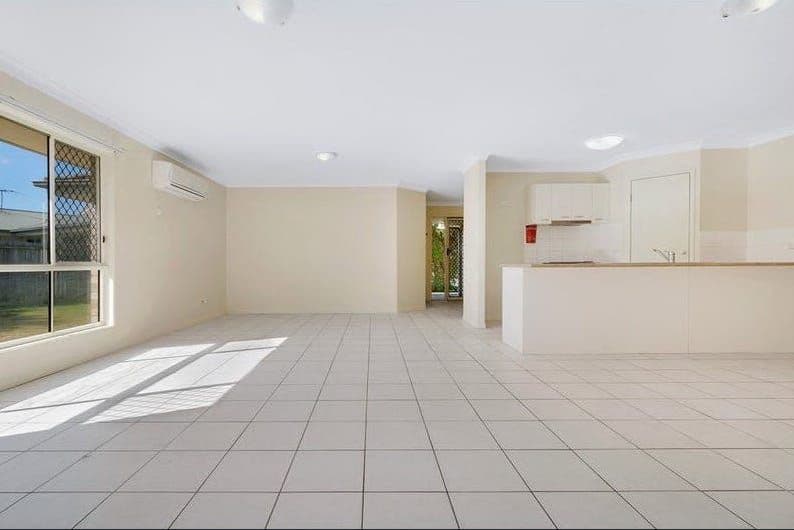 13 Mitchum Way, Crestmead QLD 4132, Crestmead - Thumbnail 4