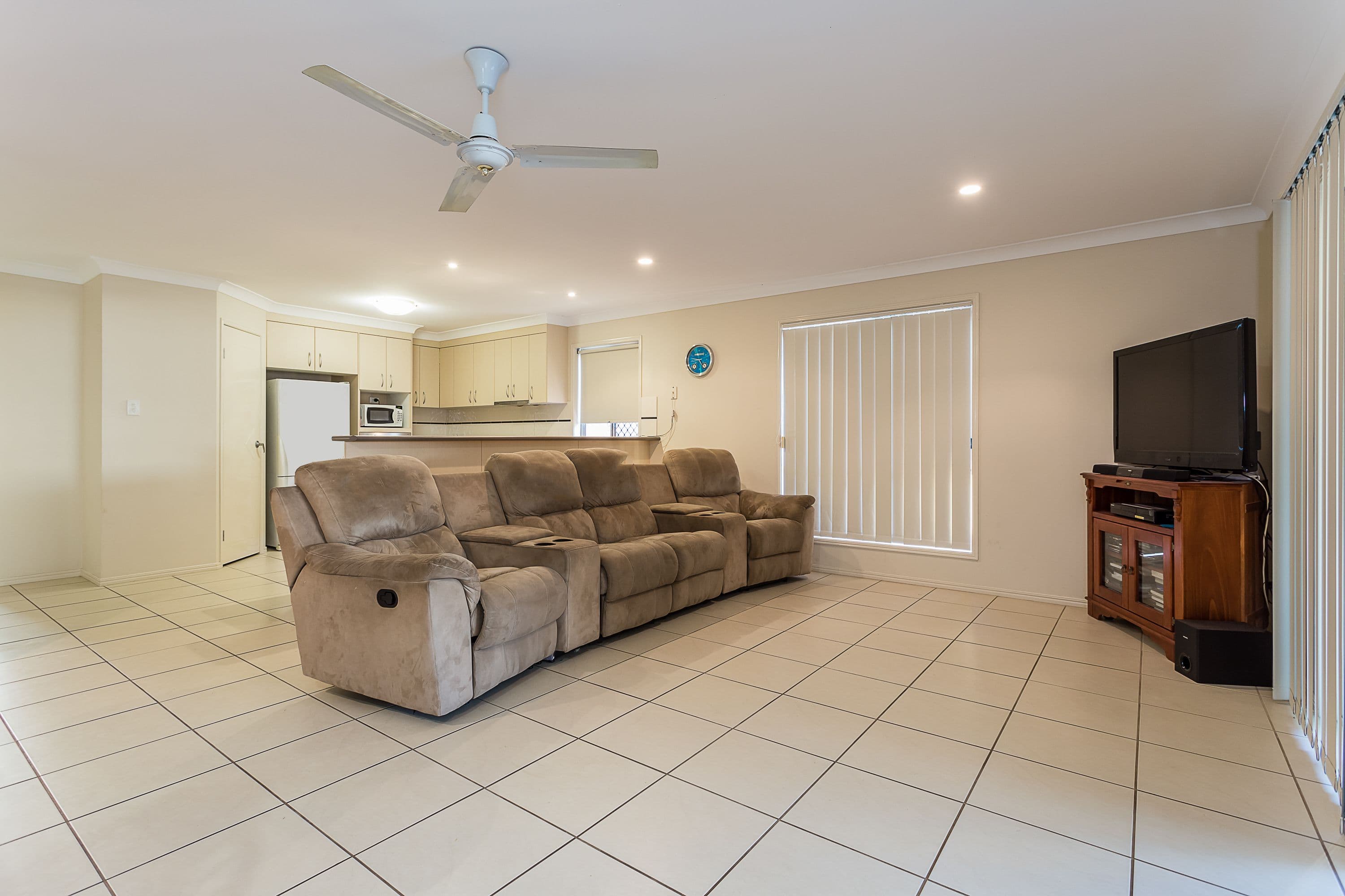 19 Timkelnik Crescent, Victoria Point QLD 4165, Victoria Point - Thumbnail 6