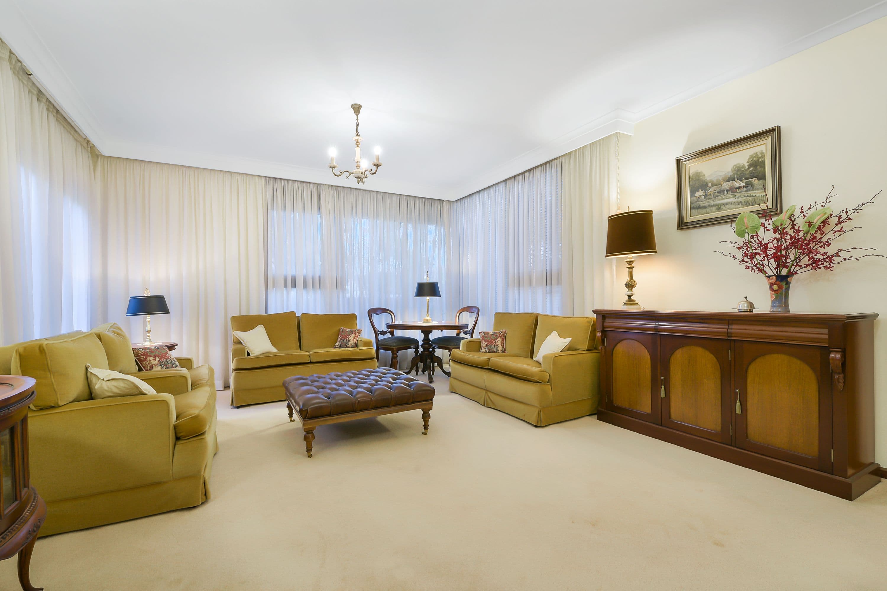 9 The Boulevard, Glen Waverley VIC 3150, Glen Waverley - Thumbnail 2