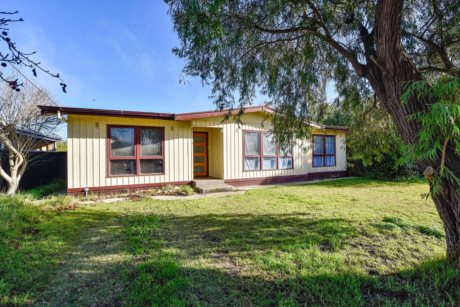 6 Shanks Street, Penola SA 5277, Penola - Image 1