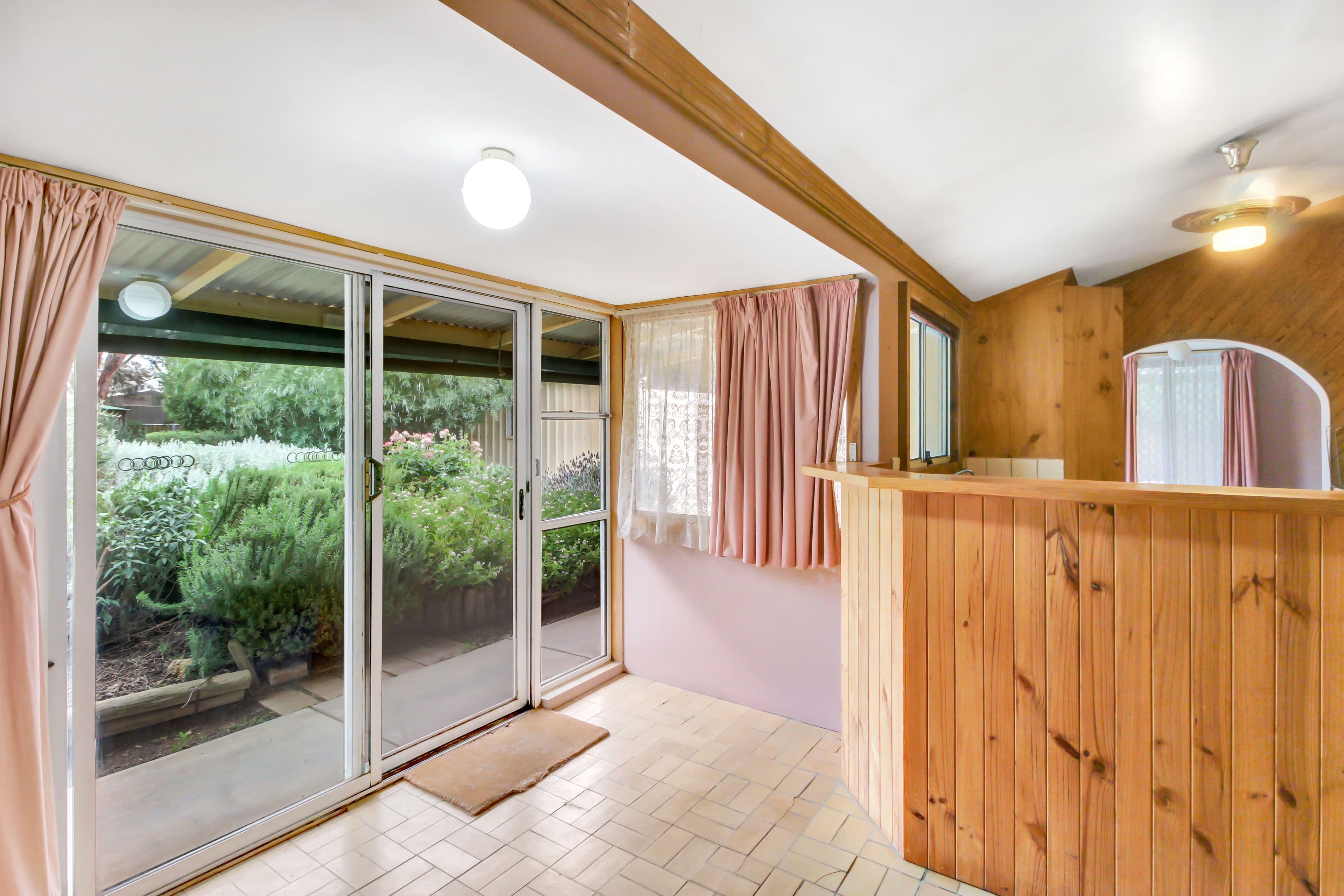 226 Renmark Avenue, Renmark SA 5341, Renmark - Thumbnail 3